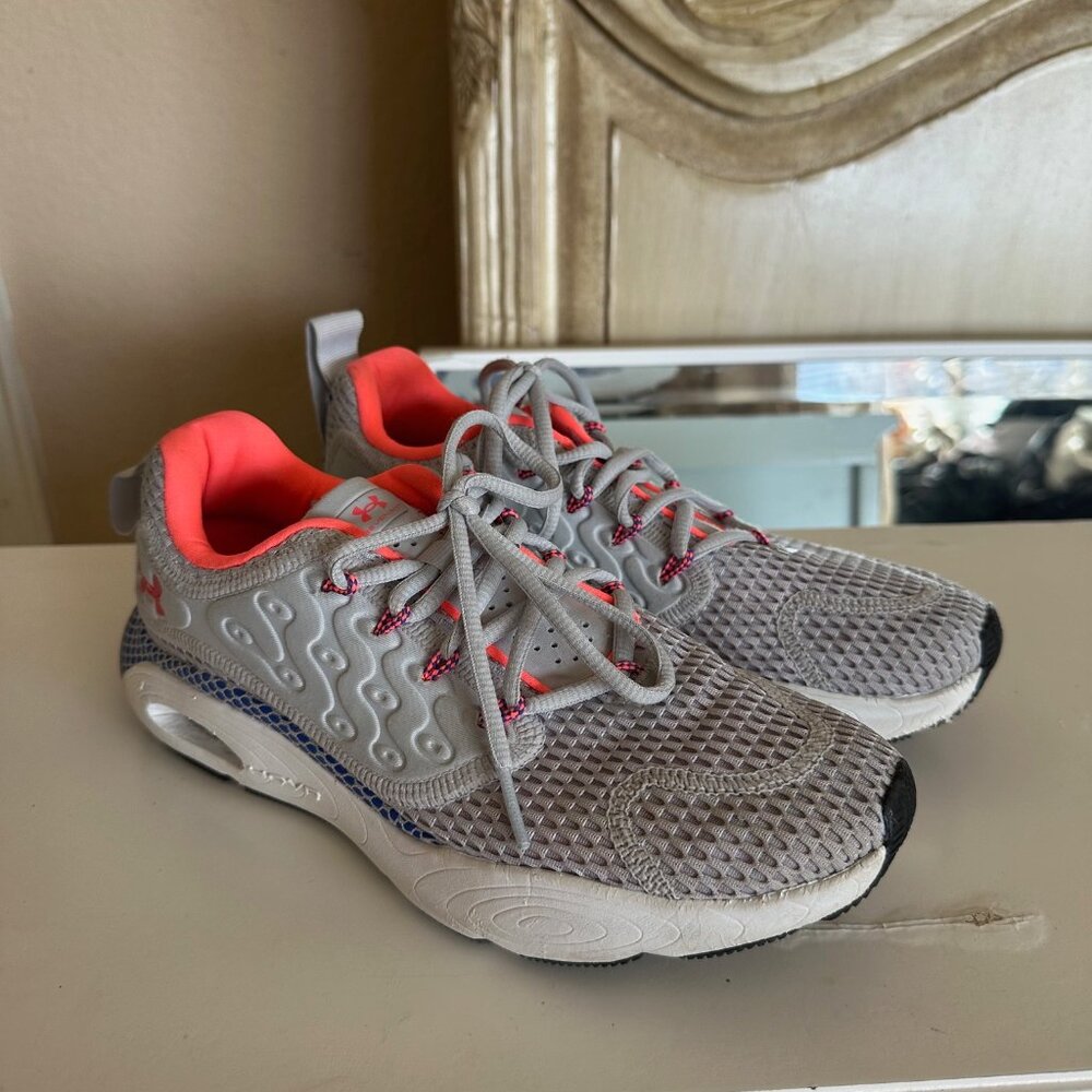 Under Armour Ladie's Sneakers